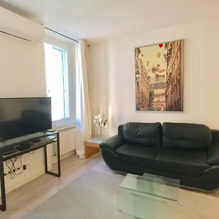 Homeplace Apartement Forville דירה